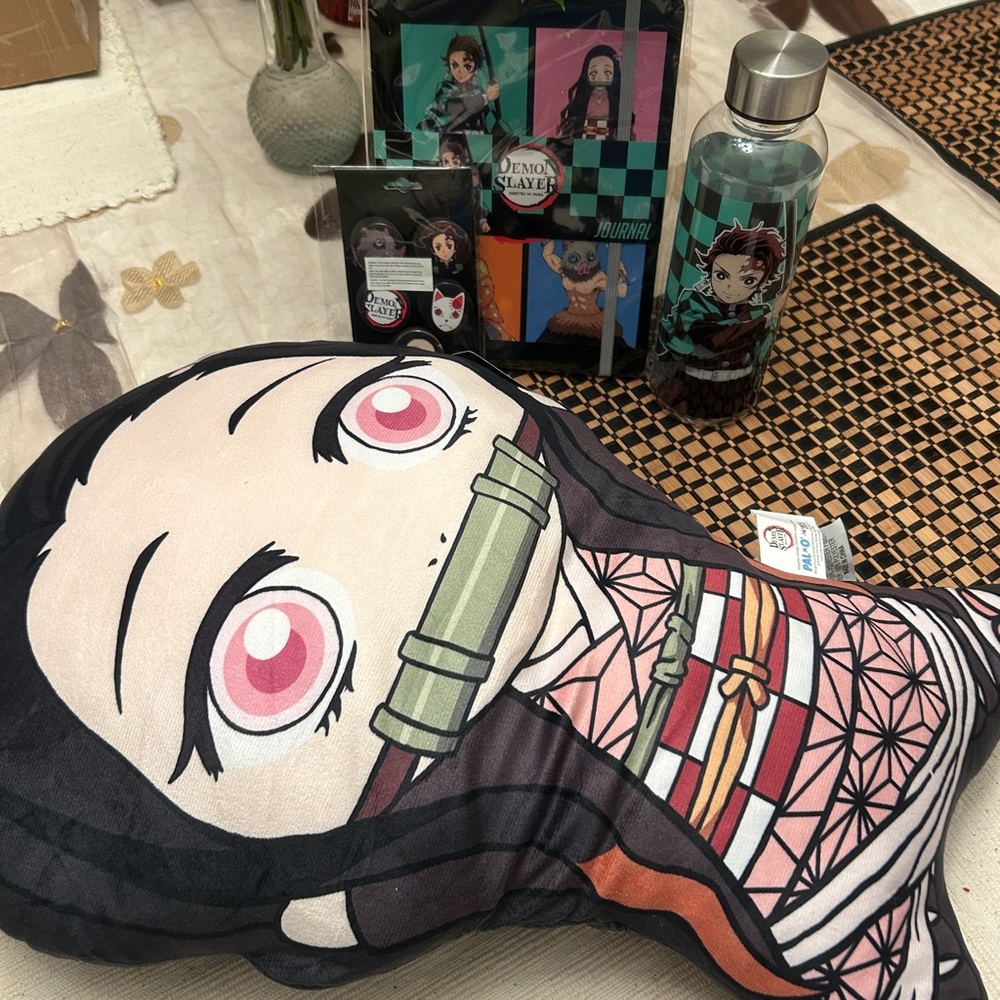 Demon Slayer Gift Set